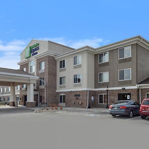 Holiday Inn Express Hotel & Suites Omaha West, An Ihg Hotel